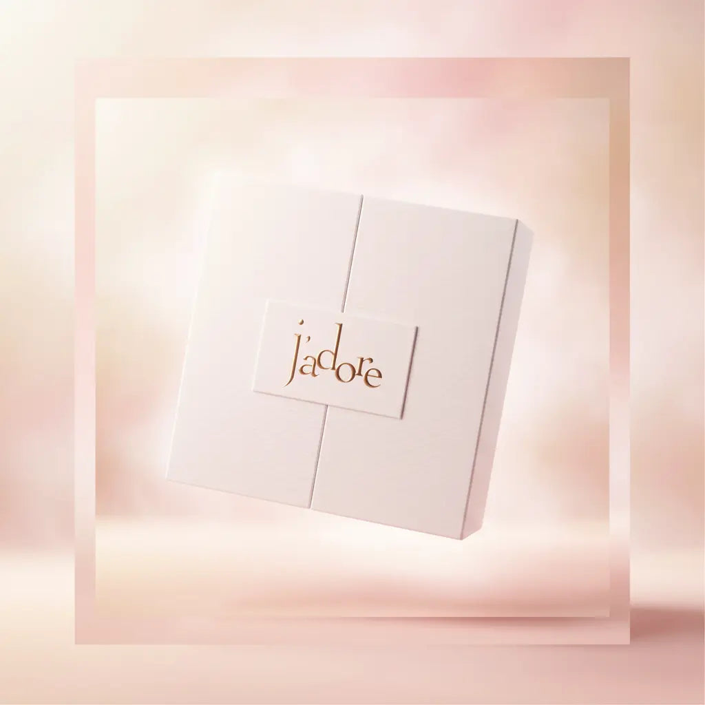 Kit Miniatura J'adore com Eau de Parfum Feminino e Loção Corporal - Dior