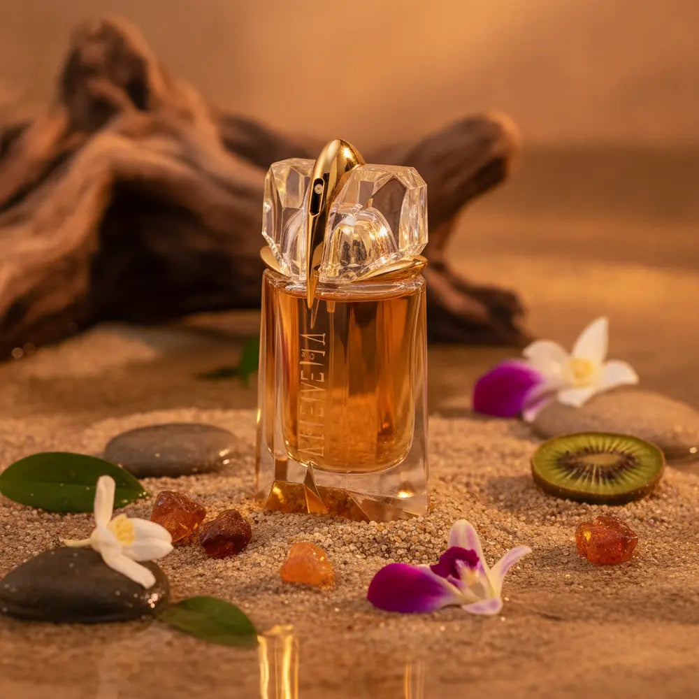 Alien Sunessence Édition Or d’Ambre Eau de Toilette Légère Feminino - Mugler